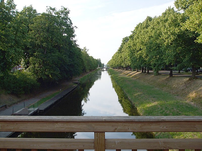 Holzbrücke, Blick Richtung Norden by Der Ostfriese