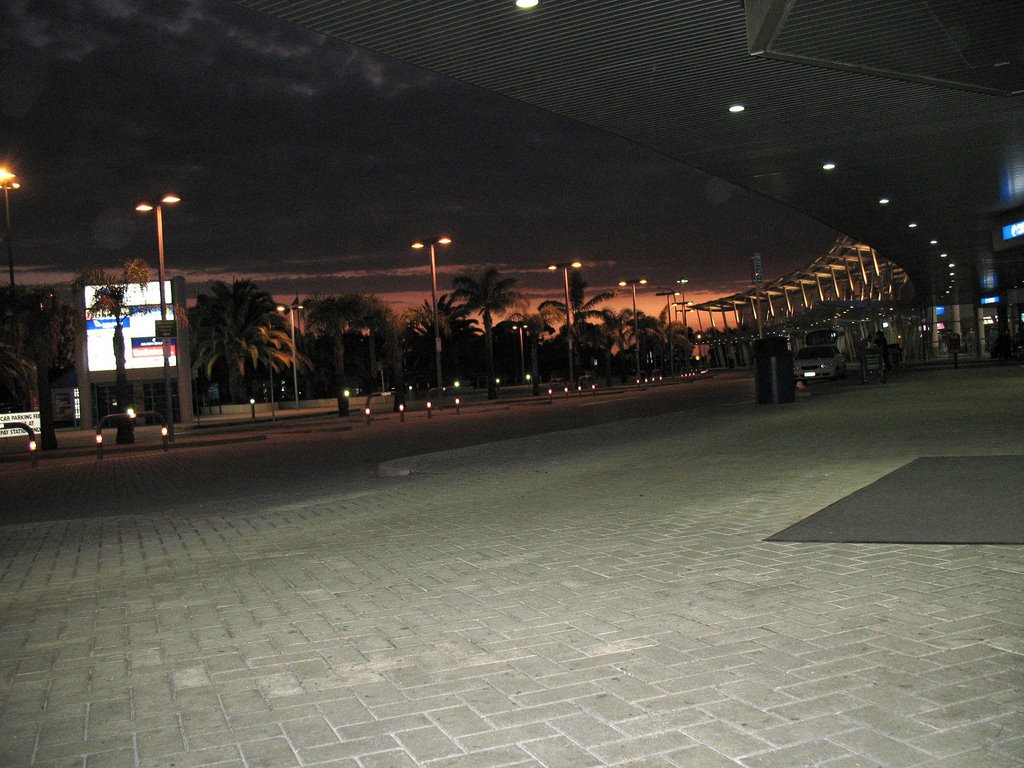 Perth Airport by RonnyOertel