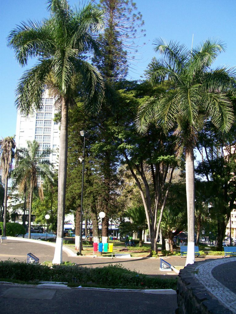 Praça Comendador Müller by Cleuza Daros