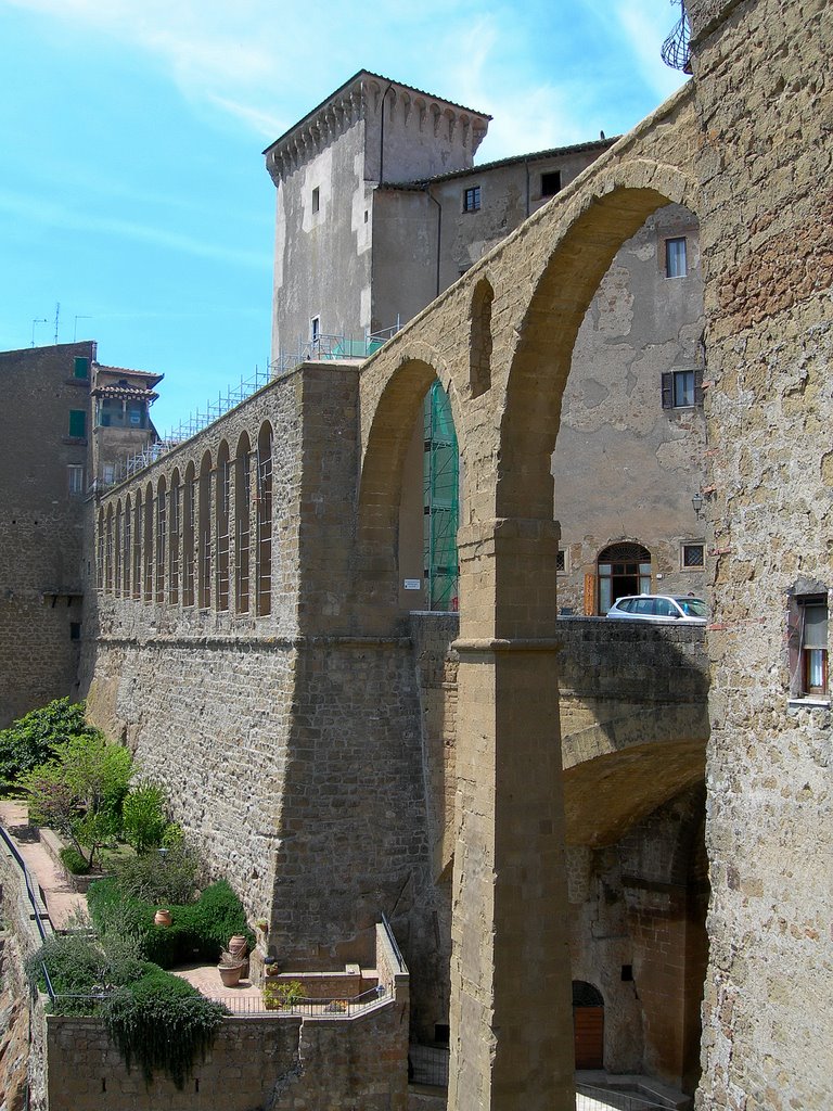 Pitigliano 1 - acquedotto mediceo by de campo marco