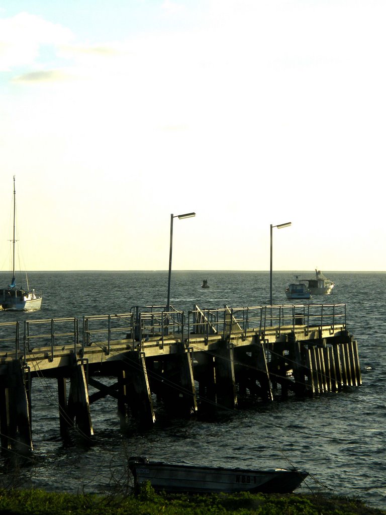 Small Jetty - Kingscote, SA by nipper30