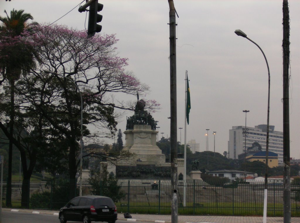 Monumento by Luxembourgish