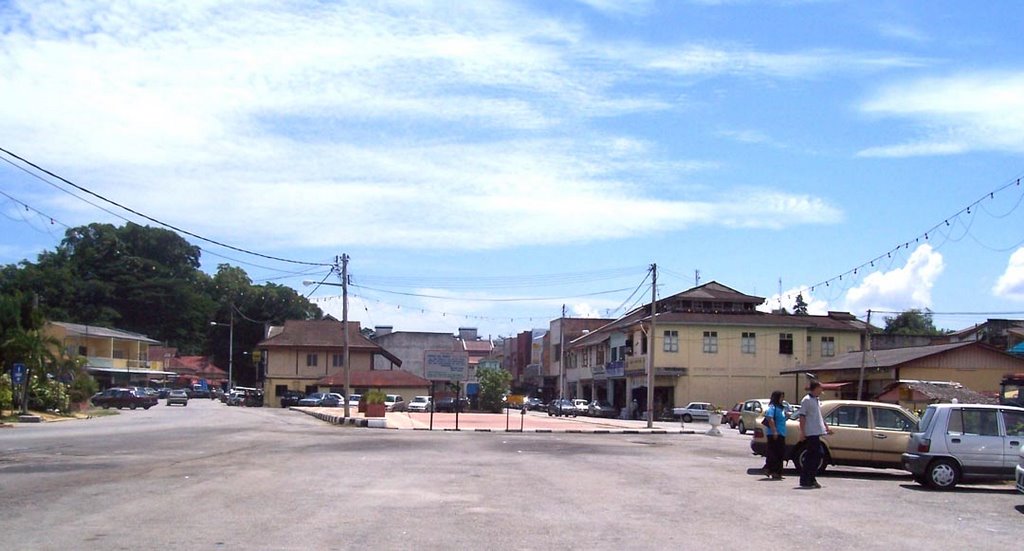 Parit Town view from Masjid Jame' by Ahmad Syaharuddin