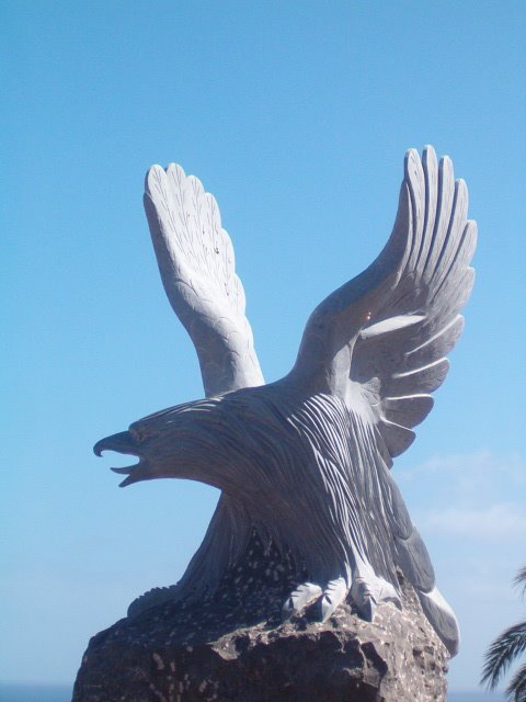 MONUMENTO A LAS AGUILAS by fuerteventuragirl