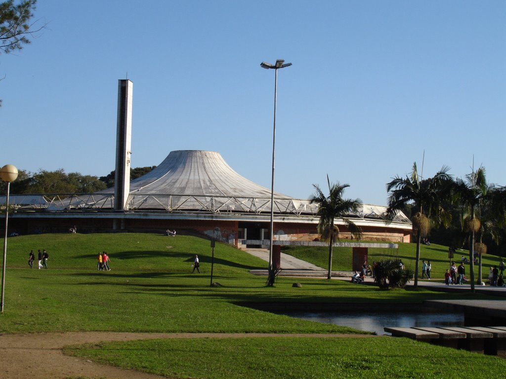 Auditório Araujo Vianna, Parque Farroupilha (Redenção), Porto Alegre by Ronald Petry