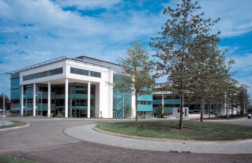 Business Park Watford2 by MEPC