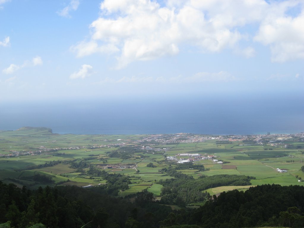 View of Ribeira Grande, Azores by Eduardo Manchon