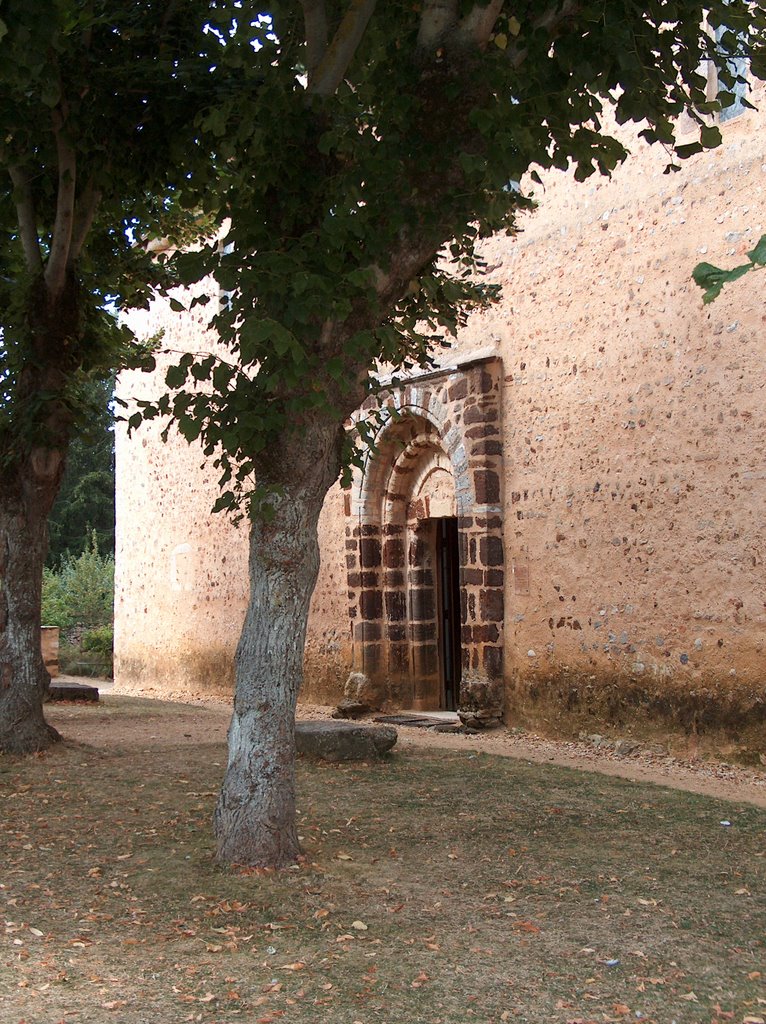 Eglise d'Asnières-sur-Vègre by maloo81