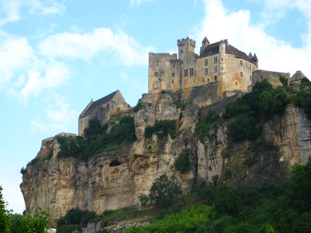 Beynac-et-Cazenac by Chino_70