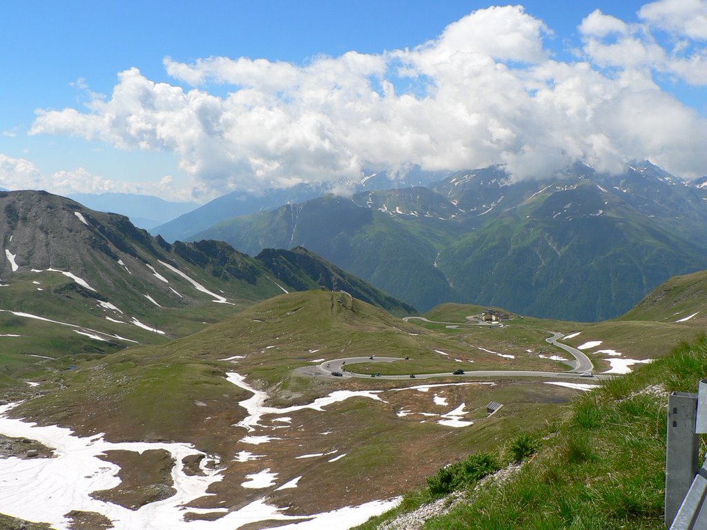 Am Hochtor richtung Heiligenblut by Marcus Scholz