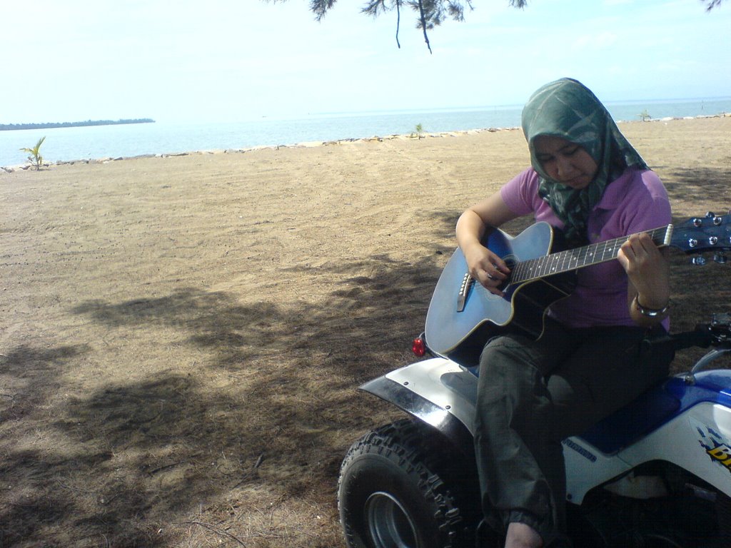 Serasa Beach by Mr Syaf Bakar