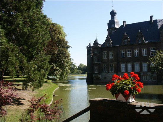 ©K05_01-012: Schloß Darfeld by kobiel