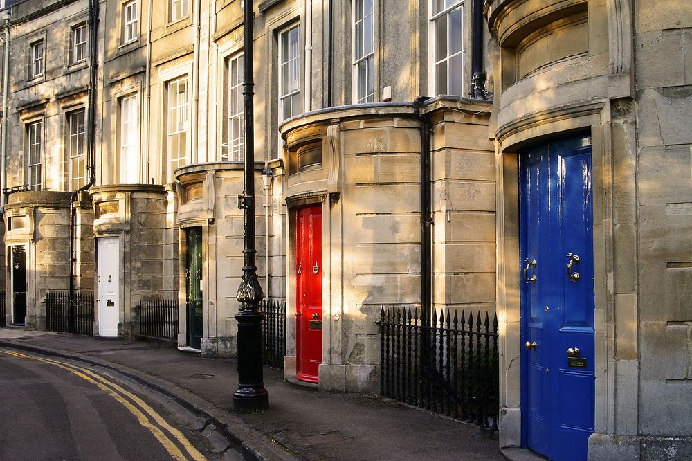 Any colour as long as its black, white, green, red or blue. The Paragon, Clifton, Bristol by David P