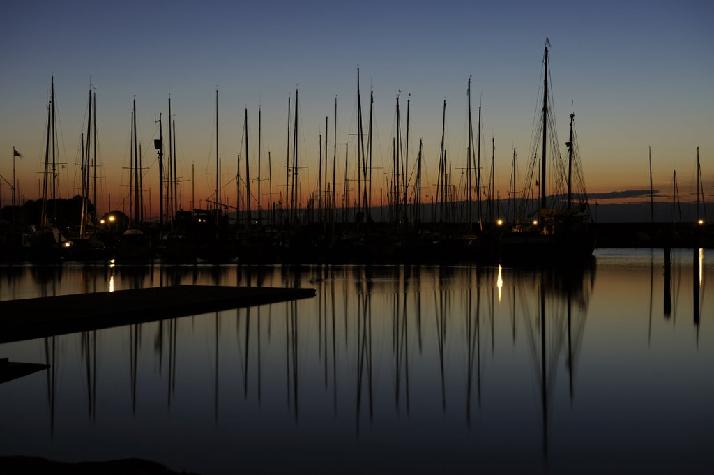 Harbour by Night by wolffgang