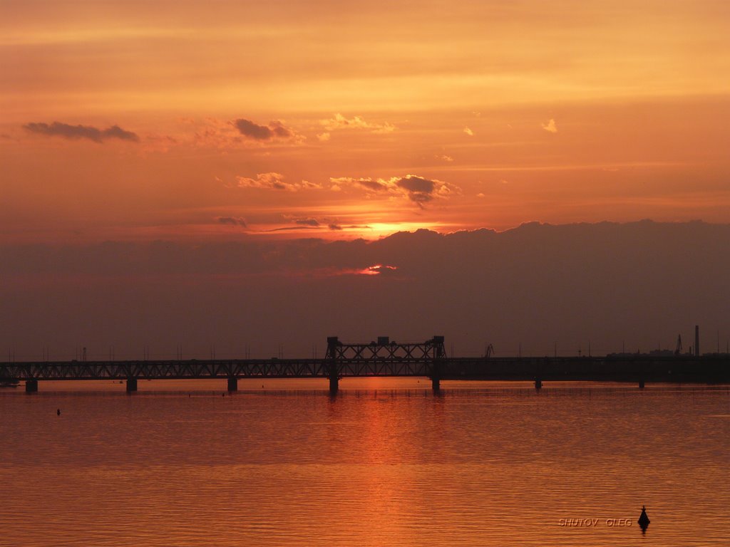 Old bridge by suprashoot