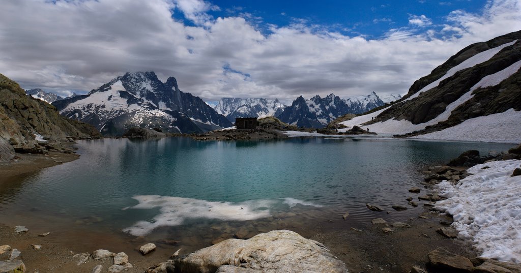 Lac Blanc and Massif du Mont-Blanc by grcav