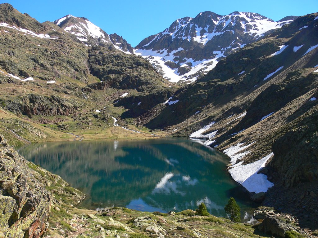 Estany de Sotllo i Pica d'Estats by lluisfrigola