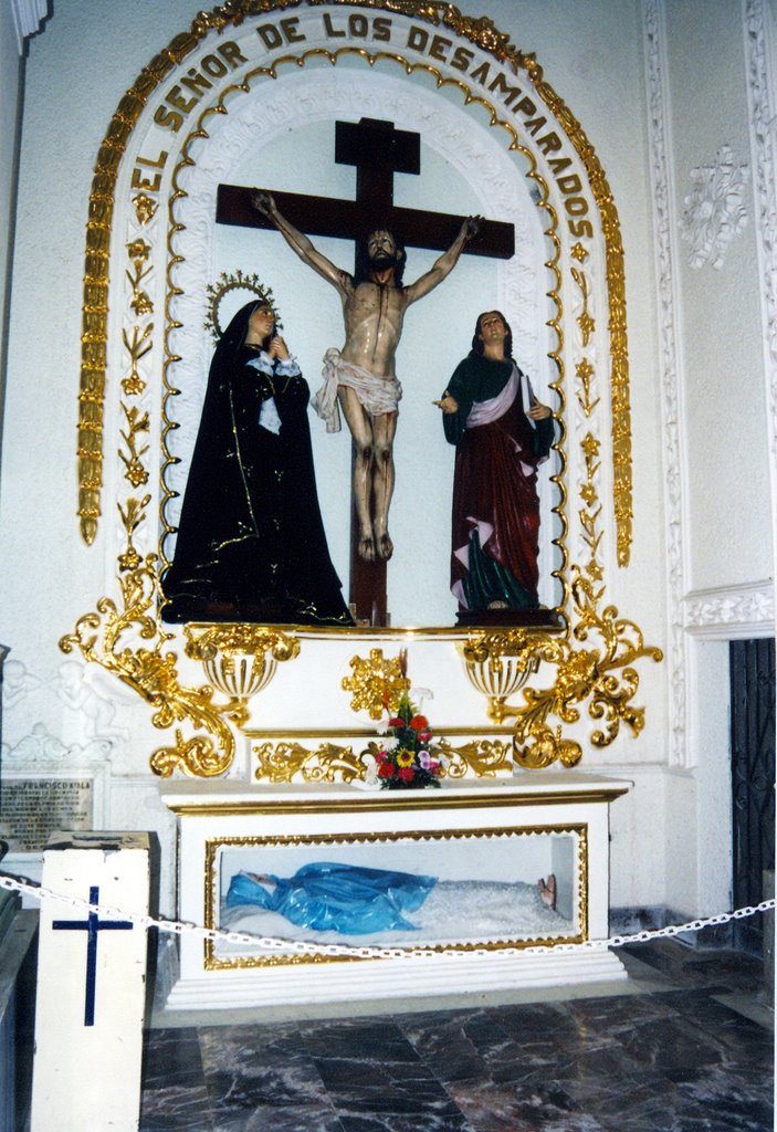 Inside Our Lady of Guadaloupe Church by Ian Teixeira