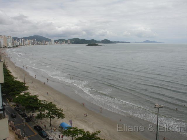 Balneareo Camboriu, Santa Catarina by Elton Marks