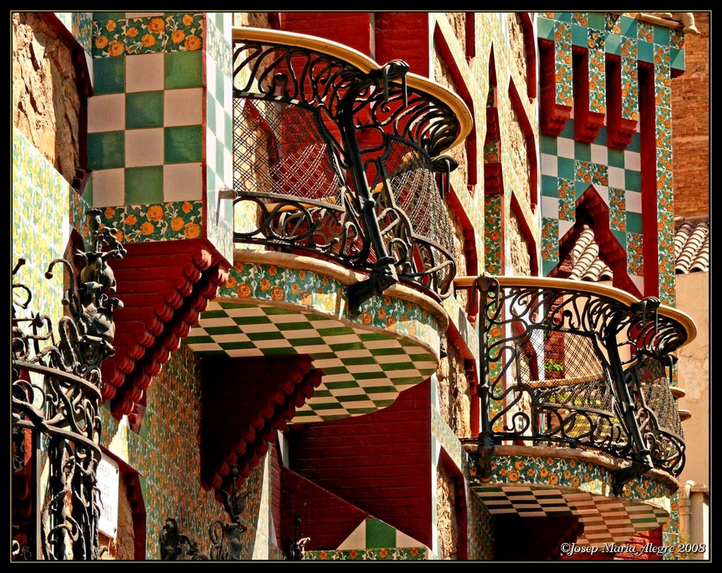 Gaudí - Casa Vicens - Detall balcons by Josep Maria Alegre