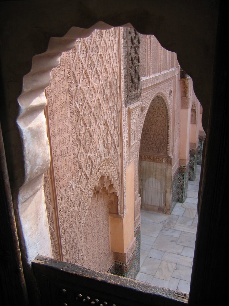 Medersa Ben Youssef - Courtyard vi by Javi R