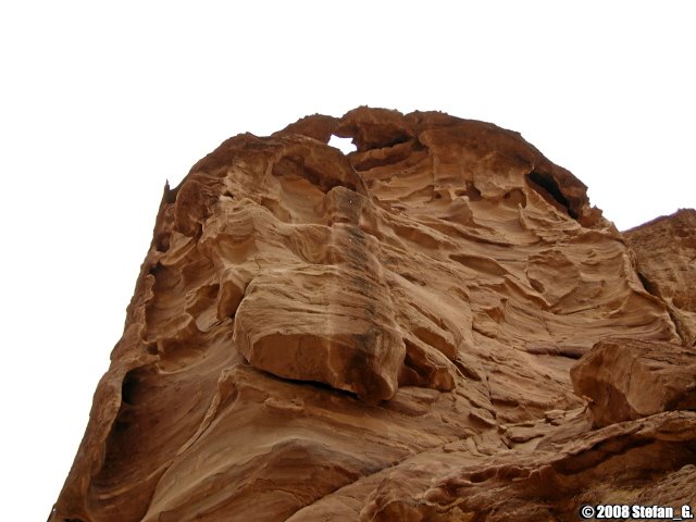 Remarkable rock over the Siq by Stefan Grötsch