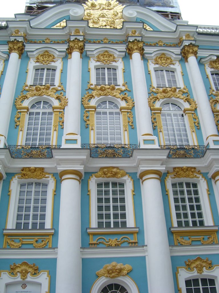 Catherine palace by Arthur Akhuba