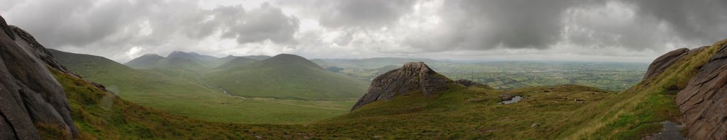 Hen Mountain Panorama by Marek Koszorek www.wild-art.eu