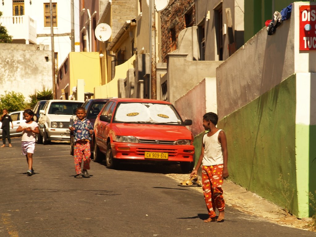 Cape Town (RSA) - Bo-Kaap by Heinz Bartels