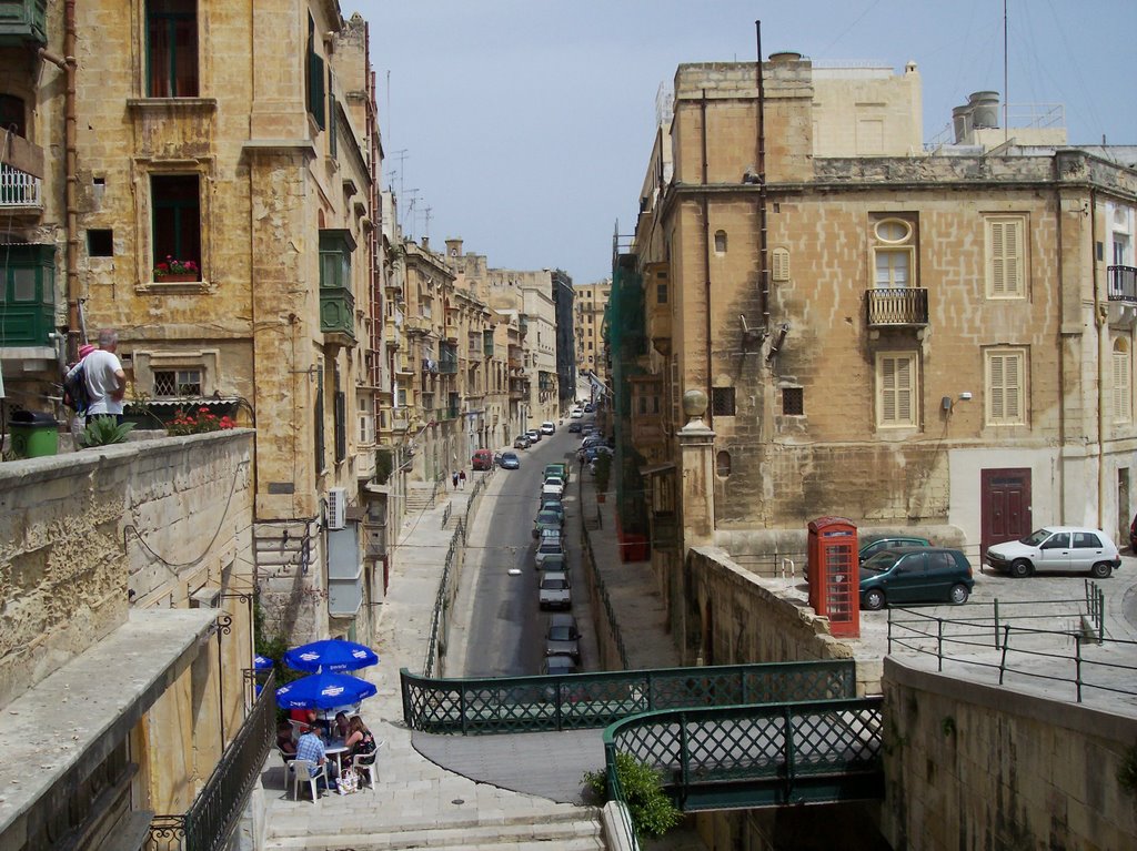 Valetta by Thomas Schwenk