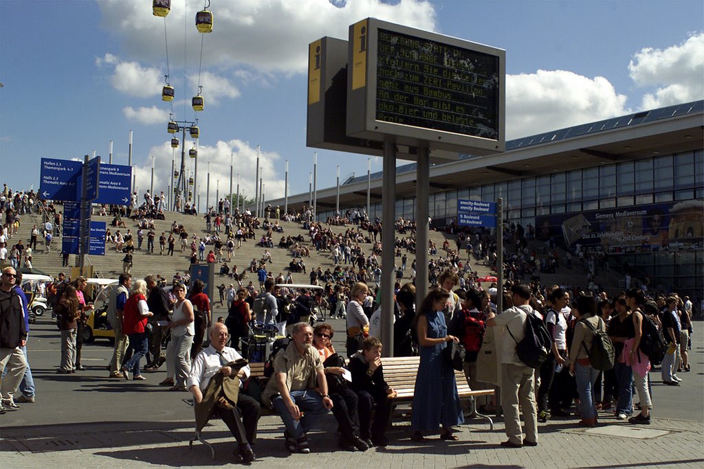 Expo 2000 Hannover by planetfoto