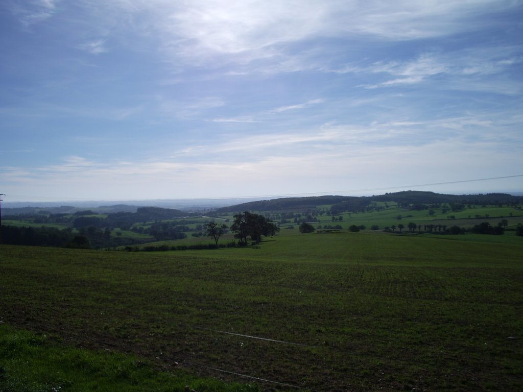 Vue depuis loddes by yoyolefou