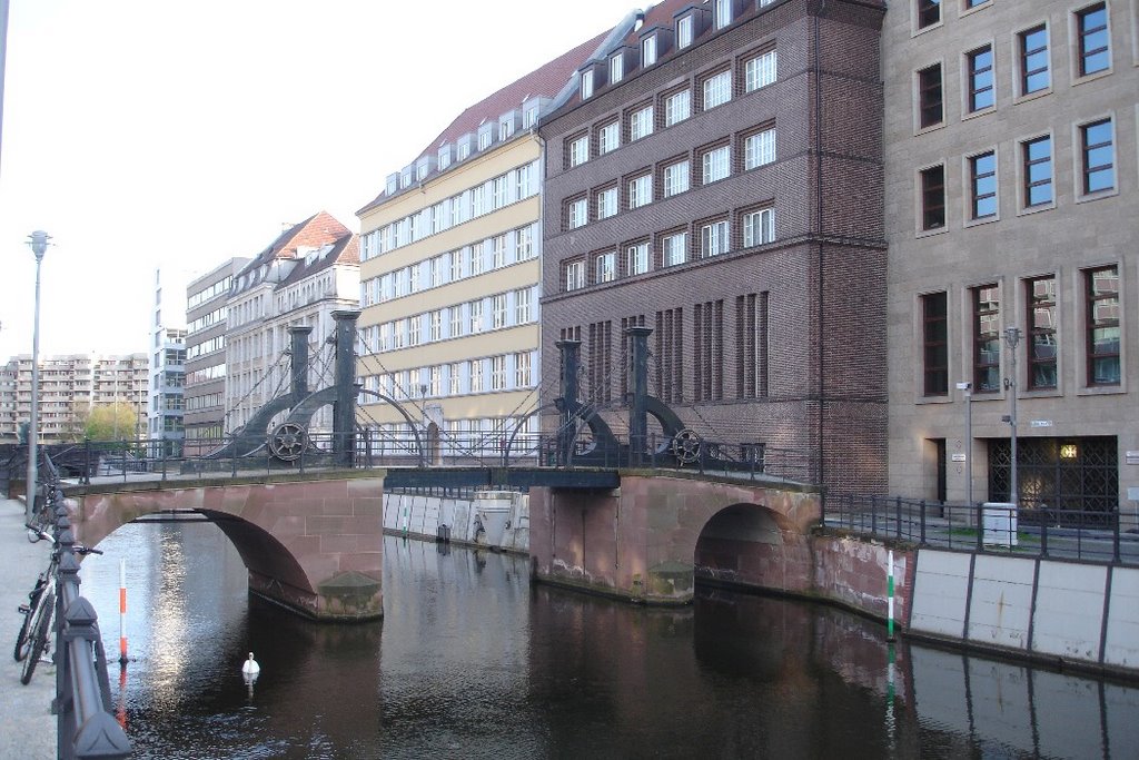 Jungfernbrücke Alt Berlin/Cölln, 04/2008 by André Friebel