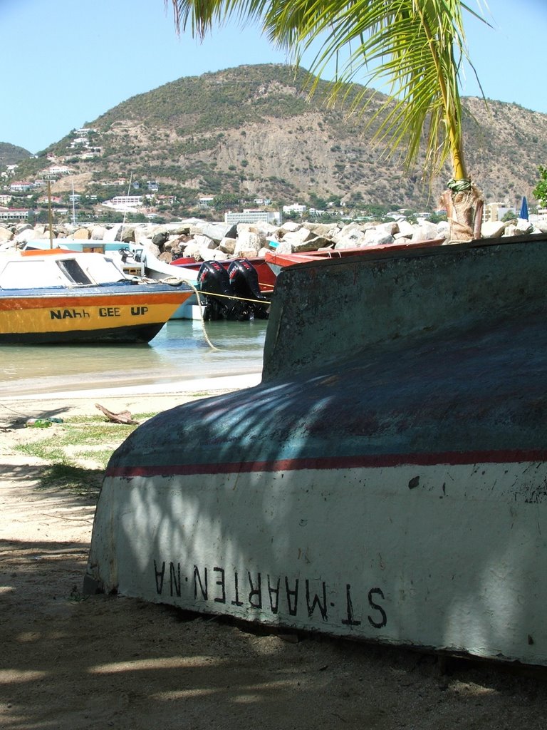 St. Maarten / Boat by el viajero