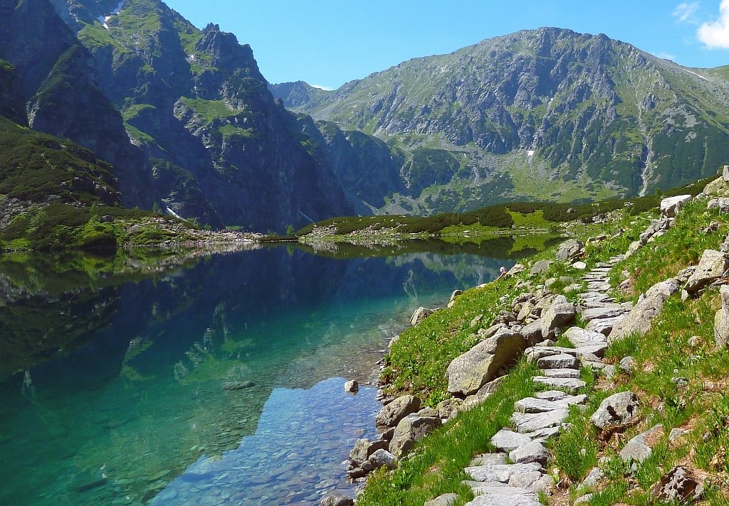 Tatry Wysokie. Czarny Staw pod Rysami by Eugeniusz Oleszczak