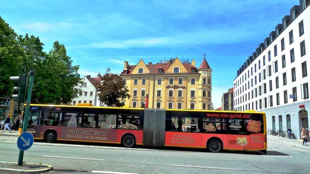 Regensburg: CityTour T2015-05-11_1P 066 © http://www.fahidi.eu by Béla Fahidi