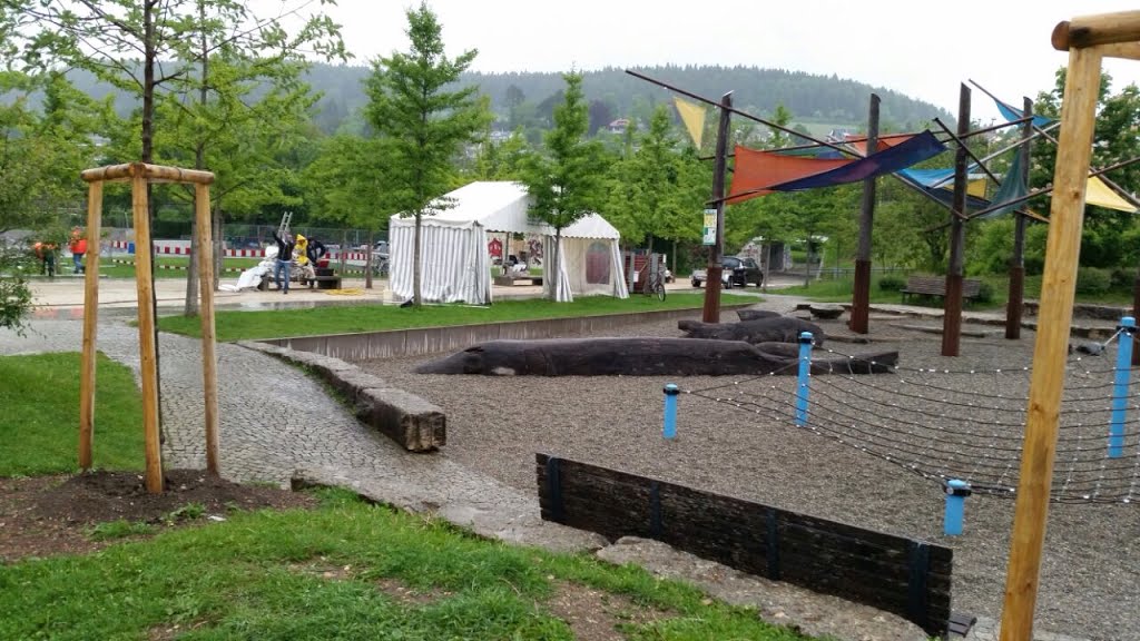 Gingkoterrasse Spielplatz by Hasan Bikec by Hasan Bikec