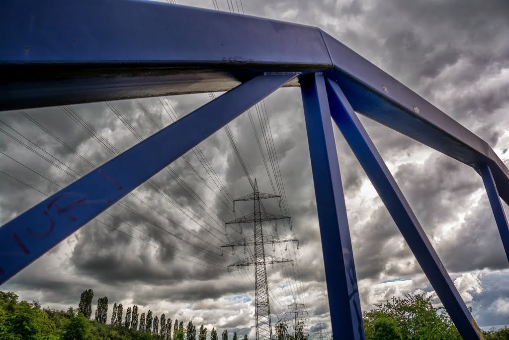 Ückendorf, Gelsenkirchen, Germany by Rick Lierhaus