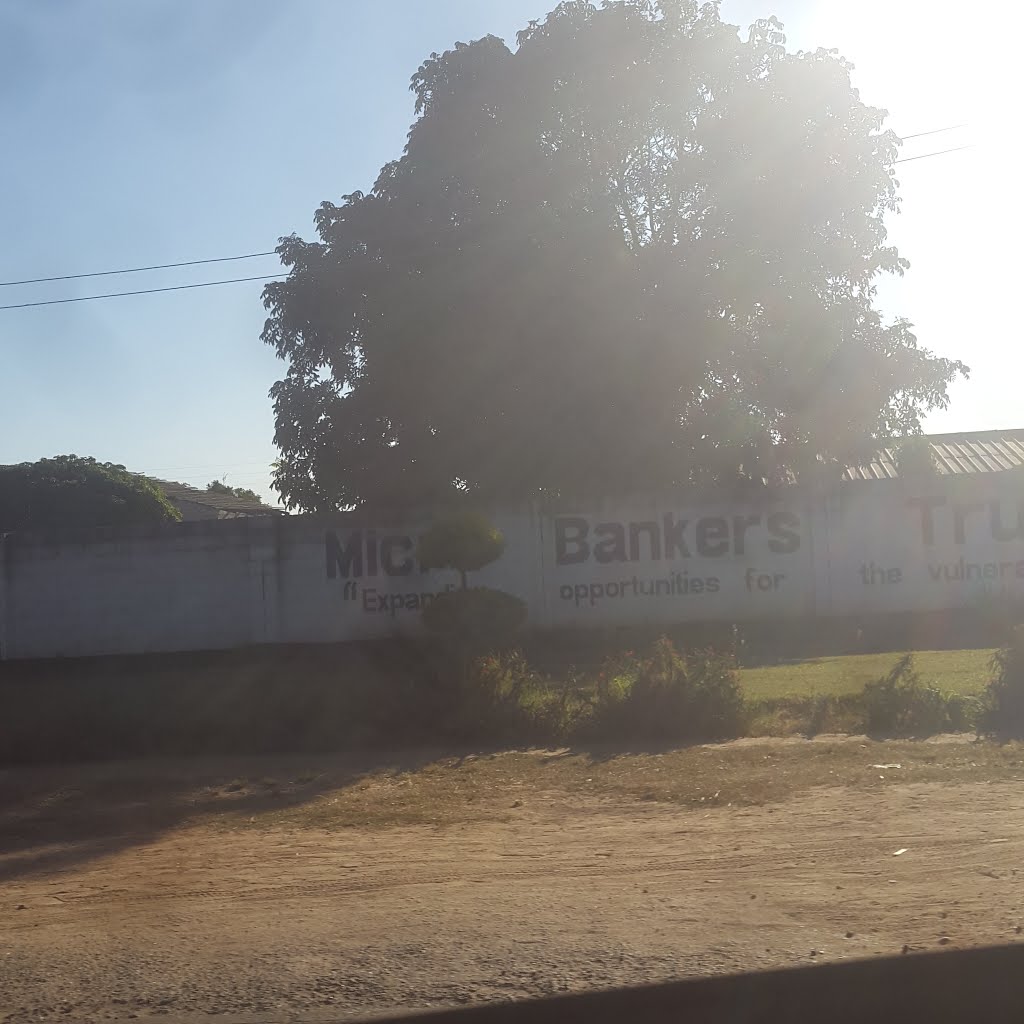 Kalundu, Lusaka, Zambia by Remmy Mbuzi