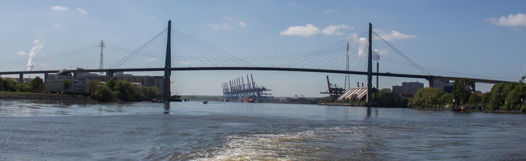 Hamburg, Köhlbrandbrücke by Stephan Meisel