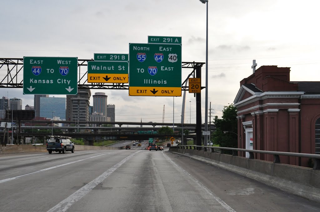 Downtown, St. Louis, MO, USA by Doru VB