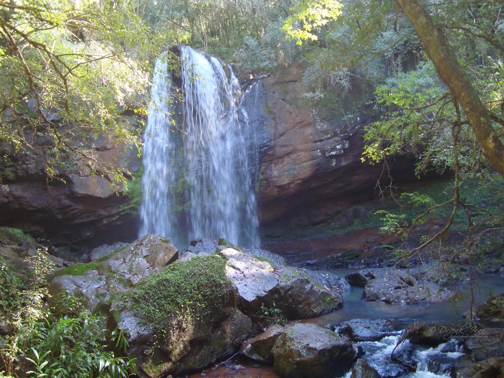 Salto Berrondo by Ivan Dvojak