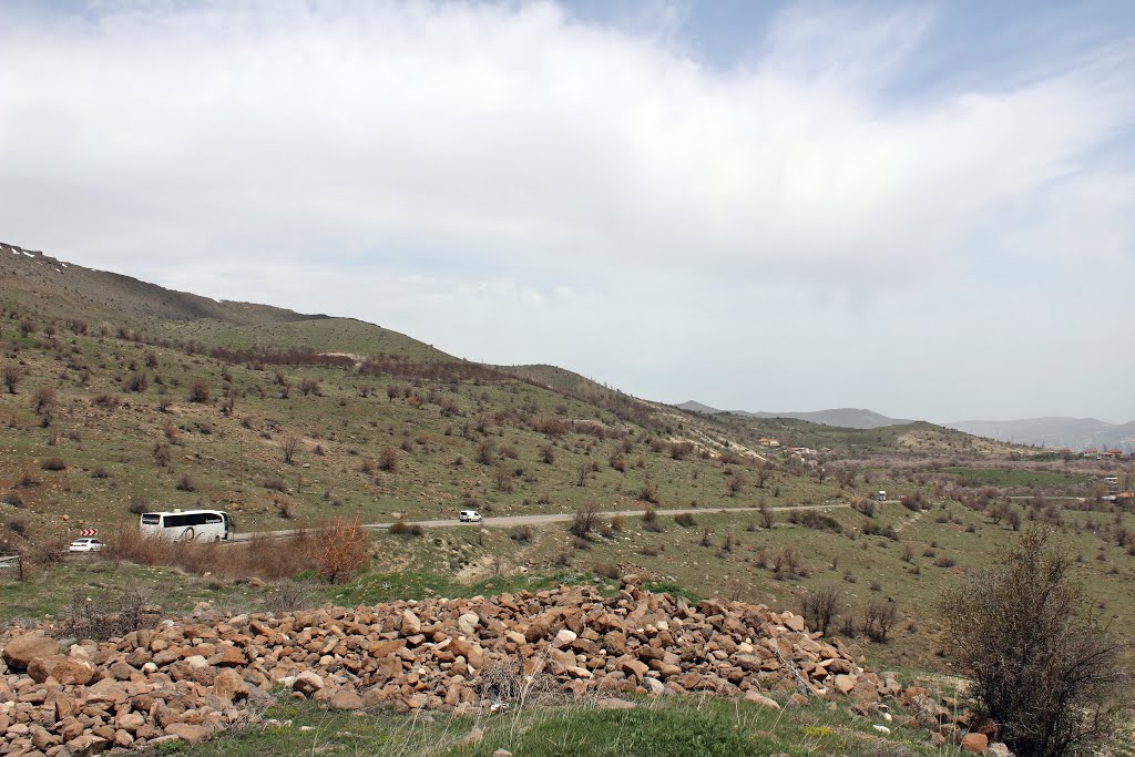 Karahan geçidi üzerinden manzaralar 2015 nisan (Malatya) by ismail bjk