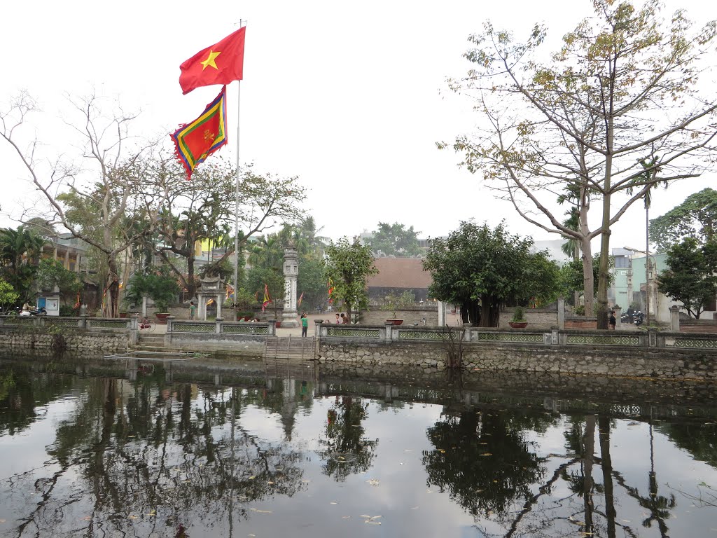 Hàng Kênh, Lê Chân, Hải Phòng, Vietnam by Dần Lê