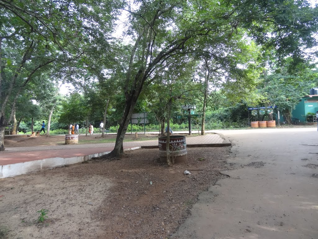 Nandan Kanan Zoological Park, Bhubaneswar, Odisha by sban1998