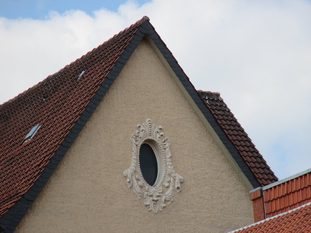 Niedersachsen, Peine, wo befindet sich dieses Fenster? by Eisenherz