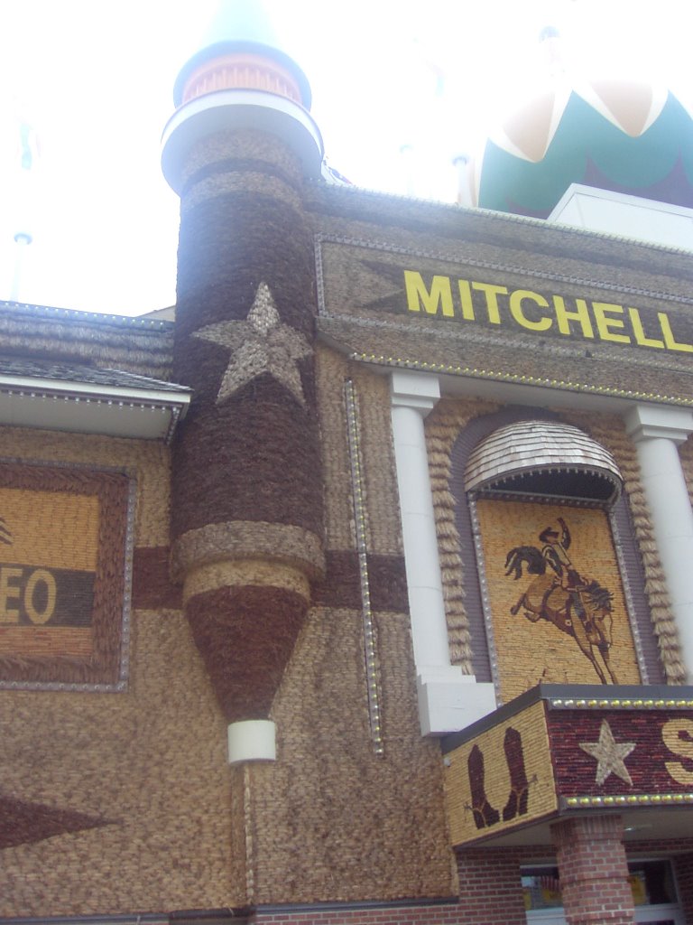 Spire at Corn Palace by mke_jim