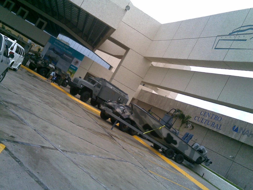 Centro cultural INAH Cancun Center Centro de convenciones. by Diego Bravo