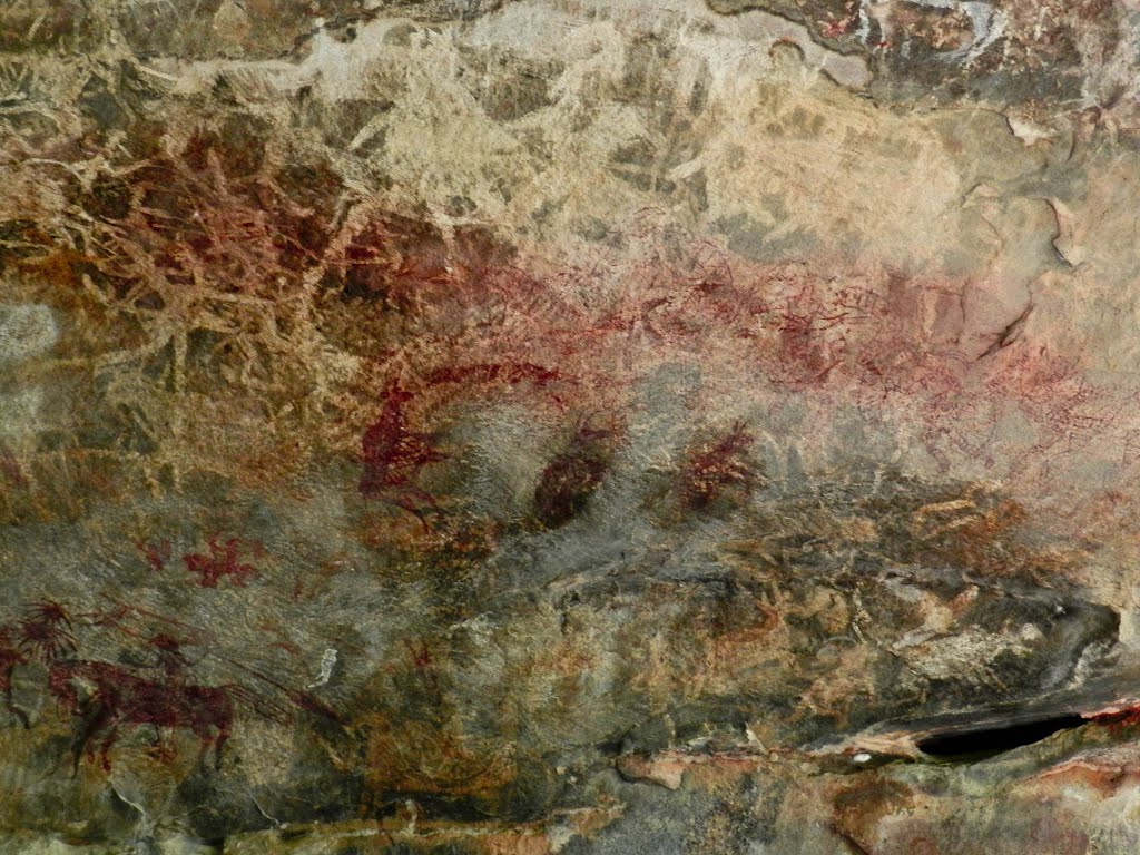 Pre historic Painting in Bhimbetka rock shelters, Bhopal, Madhya Pradesh by Jereesh Thomas