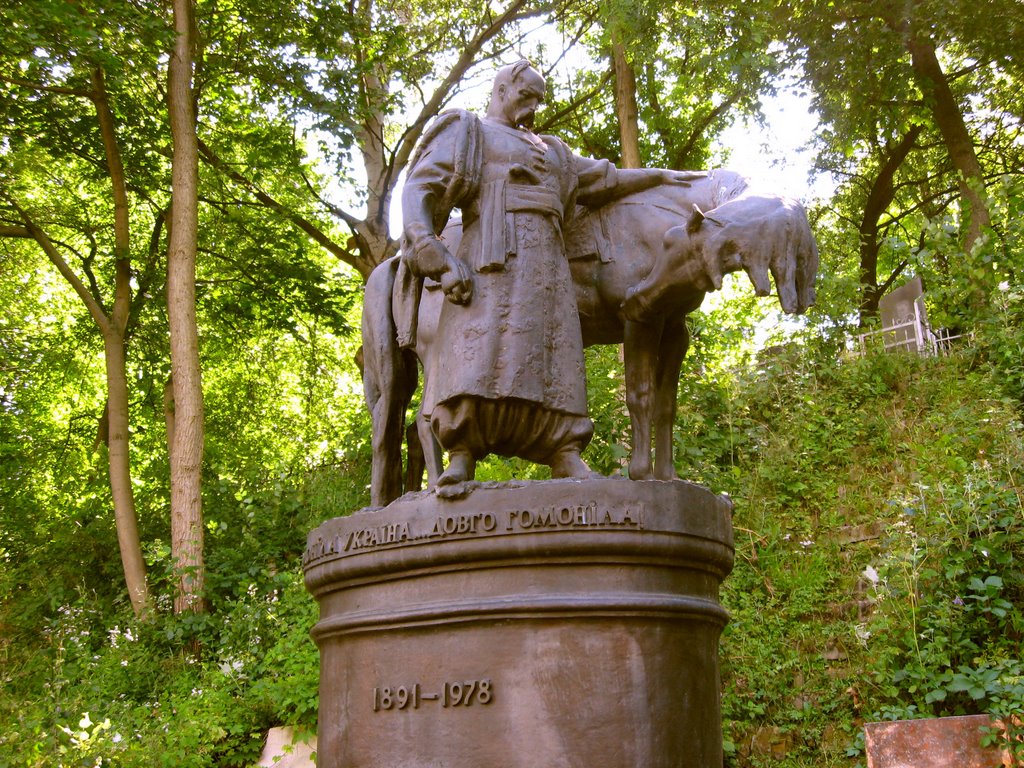 'the cossack with a horse' statue by ~★Alex_G★~